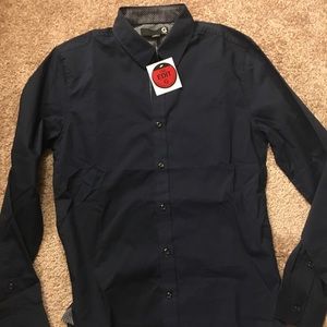 Guess dress shirts. Red & Blue. Size: S